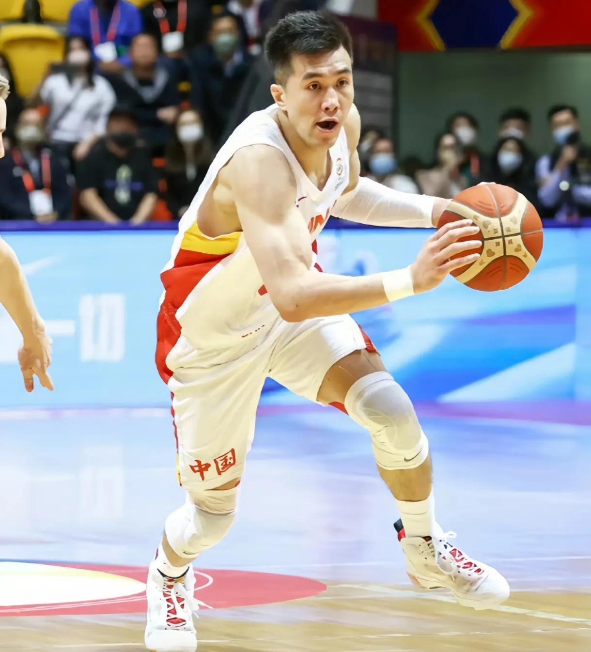 九游体育-德约科维奇连续七场比赛得分超过锐不可当，TES不断突破！上演精彩一战(德约科维奇四圈大满贯)