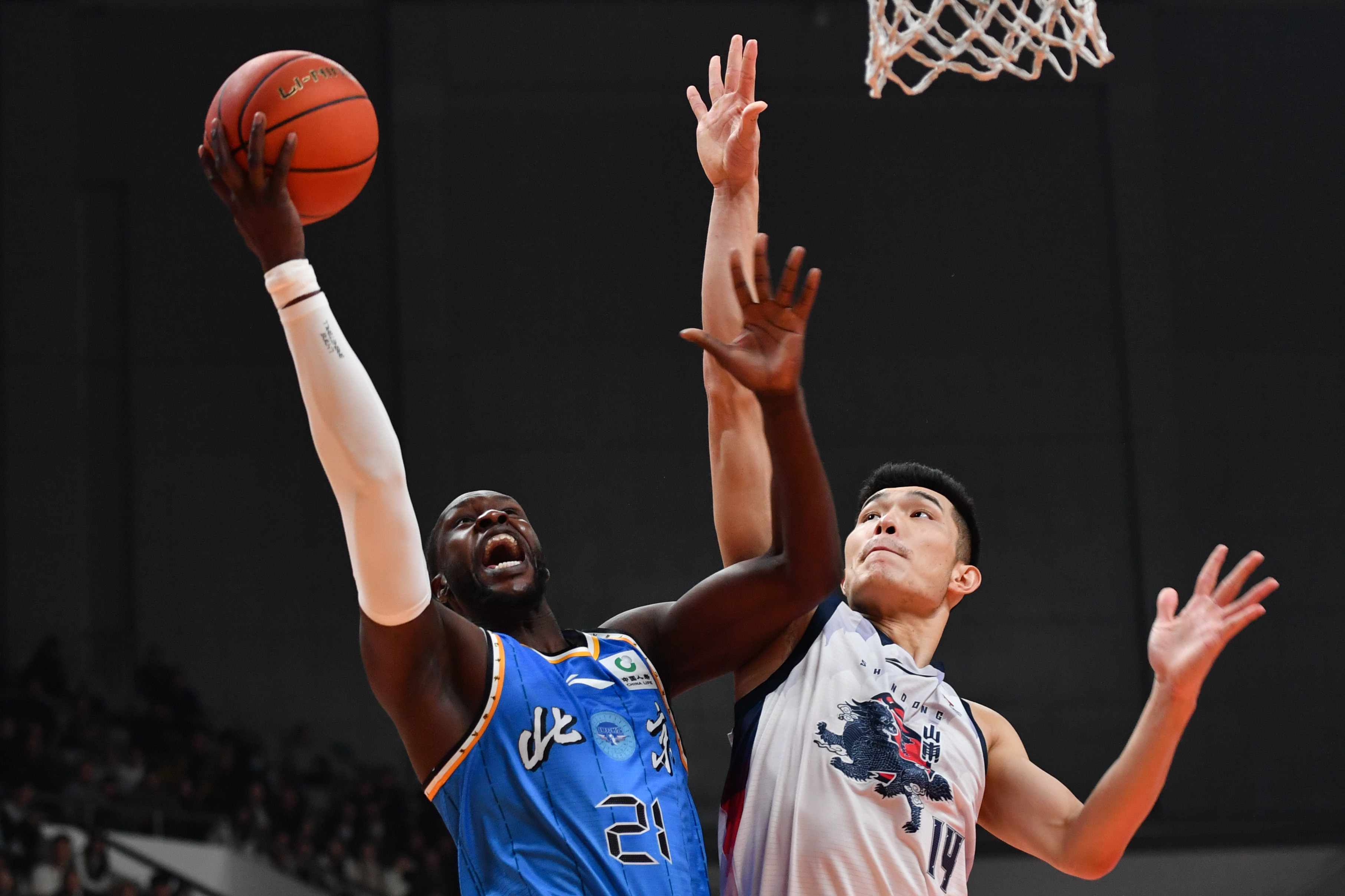 九游体育官网-关于山东泰山围绕NBA季后赛防线松动山东男篮造点机会备战德国杯，冲刺阶段毕尔巴鄂竞技迎来里程碑瞬间刷屏的信息